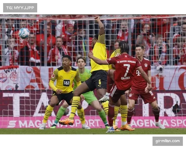 多特蒙德关注比利时新星德卡特 或与拜仁展开青年才俊争夺战 多特蒙德关注比利时新星德卡特 或与拜仁展开青年才俊争夺战